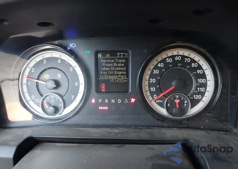 2019 Ram 1500 Classic Tradesman 4X2 6'4 Box z USA, uszkodzony, nr VIN 1C6RR6FG3KS546066